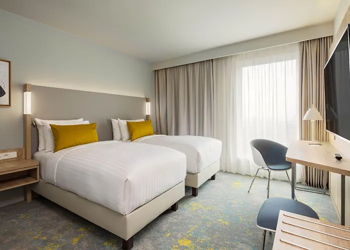 Courtyard by Marriott Paris Charles de Gaulle Central Airport Roissy-en-France